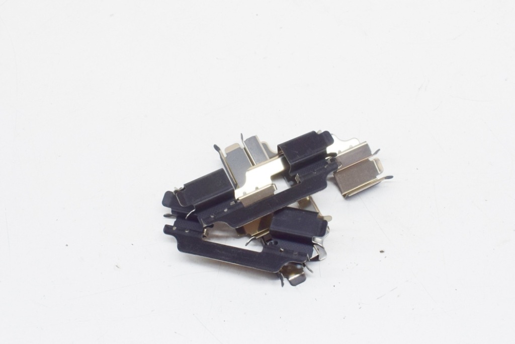 фото №8, Mercedes benz s w222 набір гальмівних колодок гальмівних задніх a0084200820