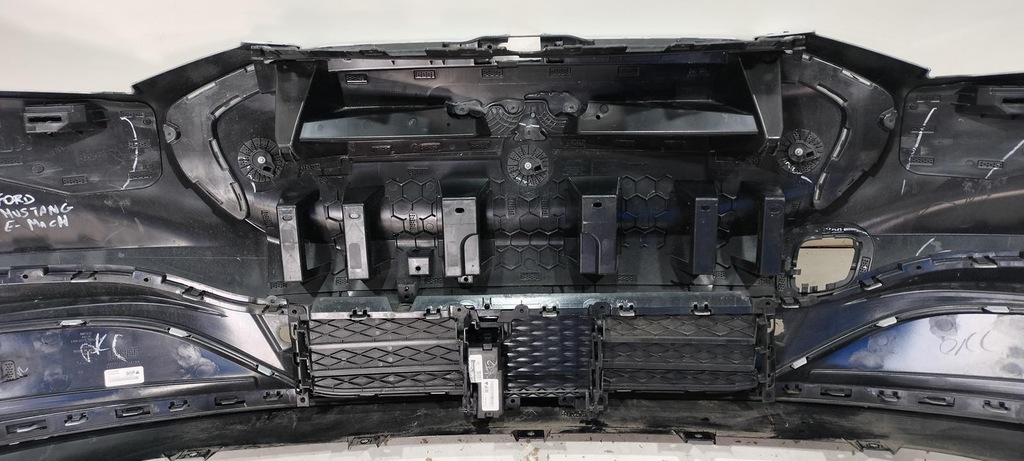 фото №16, Ford mustang mach-e e-mach e mach mach e 2021- бампер перед передний