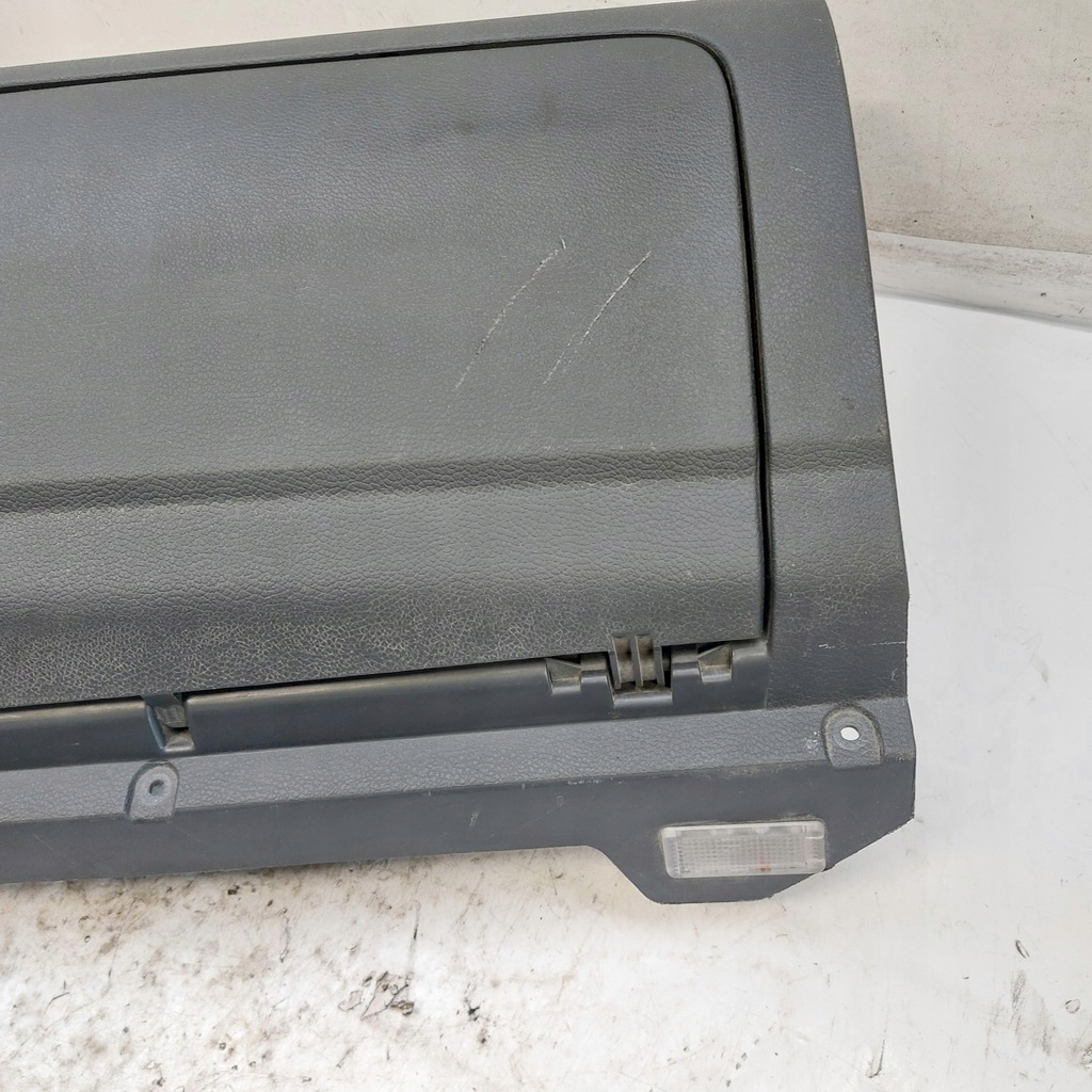 фото №8, Volkswagen scirocco 3 iii бардачок пасажира 1k1857289a