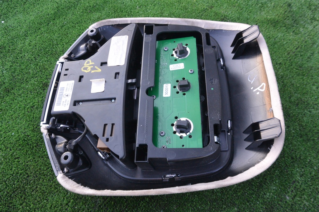 фото №12, Лампа потолочный maserati ghibli quattroporte