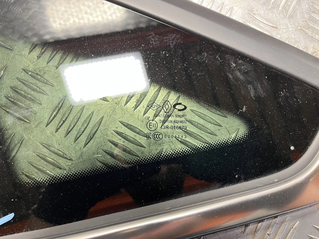 фото №2, Стекло кузовная левый задняя renault arkana lift 23-