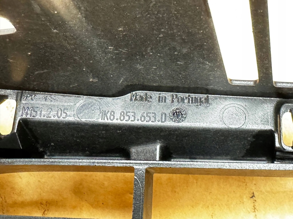 фото №4, Решітка радіатора решітка радіатора перед vw scirocco iii lift 1k8853653d