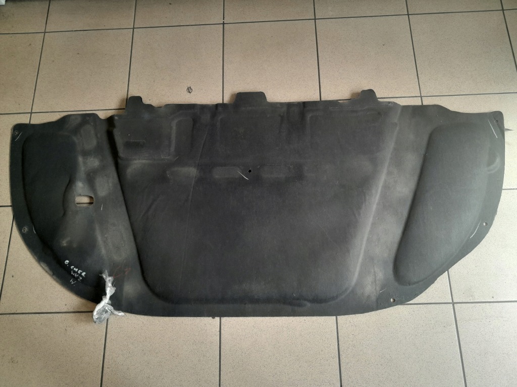 фото №1, Jeep grand cherokee iv wk2 2014 шумоизоляция шумоизоляция капот + клипсы