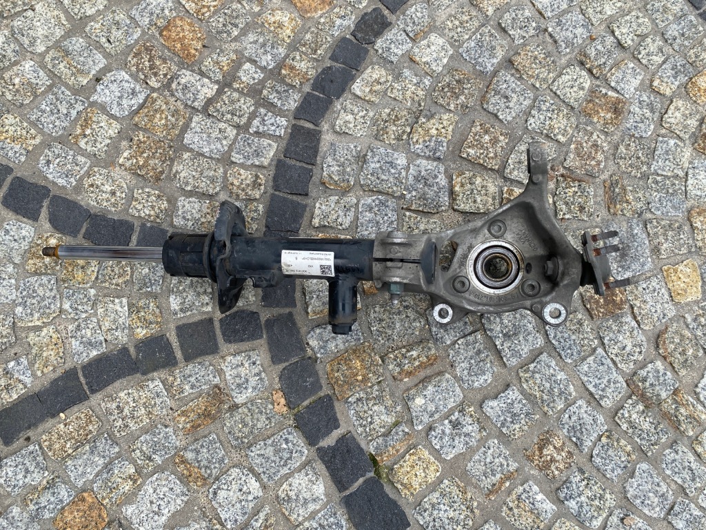 фото №12, Vw arteon superb поворотный кулак 5q0407258a амортизатор 3q0412022hf 3q0413032a