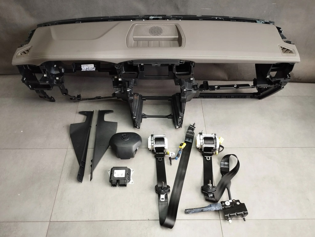 фото №1, Vw amarok ii приборная панель подушки безопасности ремни оригинал