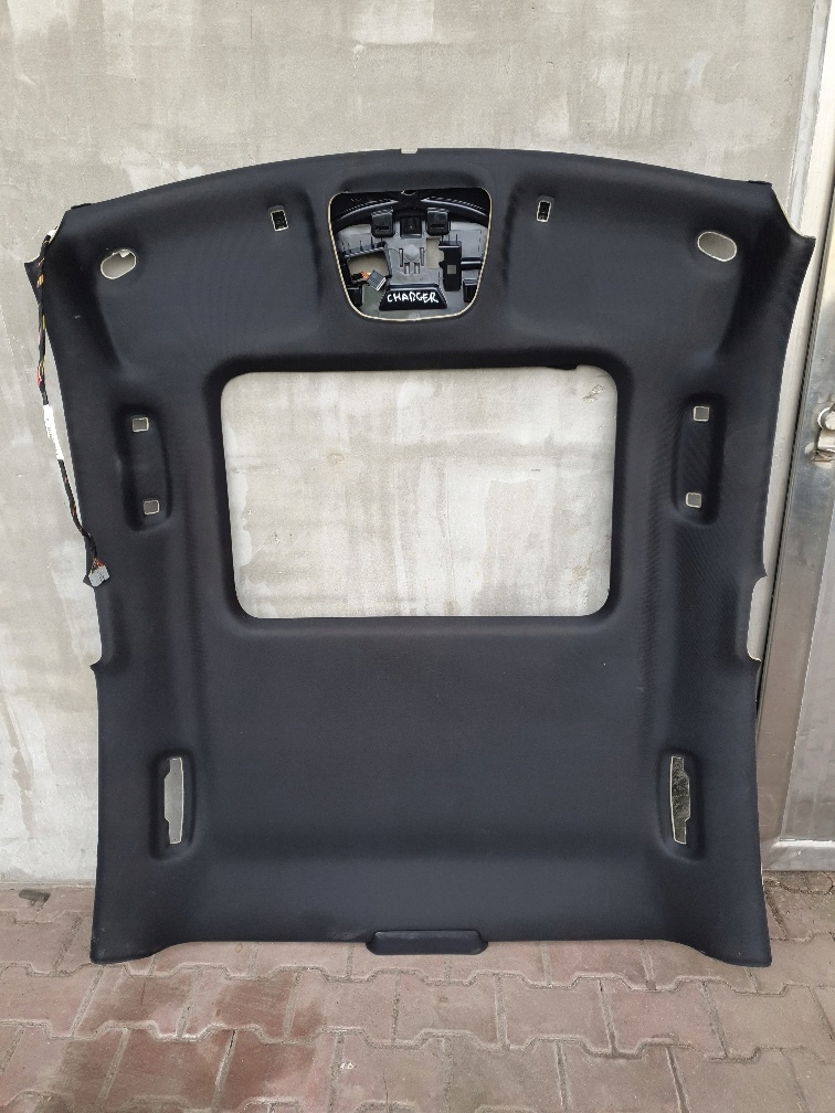 фото №1, Dodge charger 2015-24 потолок czarna pod люк оригинал idealna