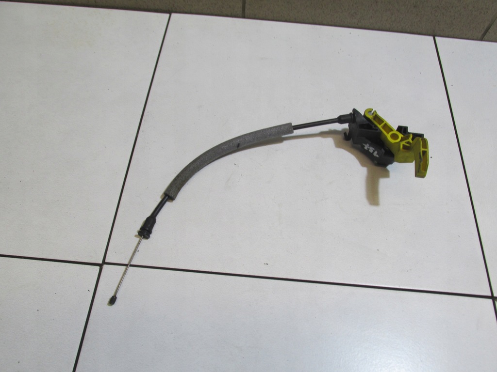 фото №1, Трос тяга ручка капот connect mk2 2016 rok