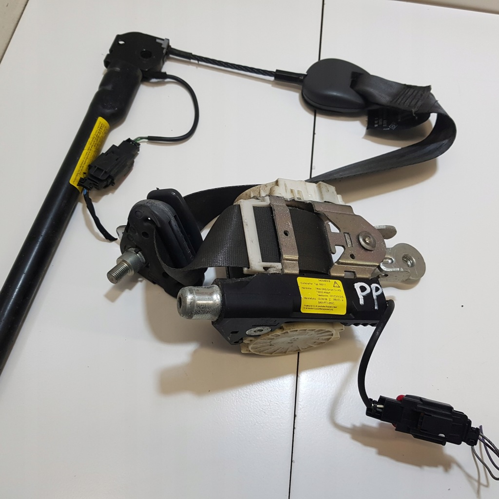 Купить Ремень безопасности правый  перед renault clio 3 34054606b