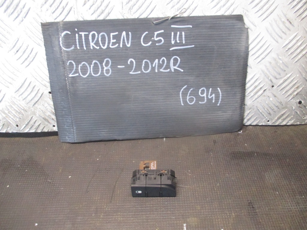 фото №1, Кнопка блокировка замка citroen c5 x7 09-12 2.0hdi