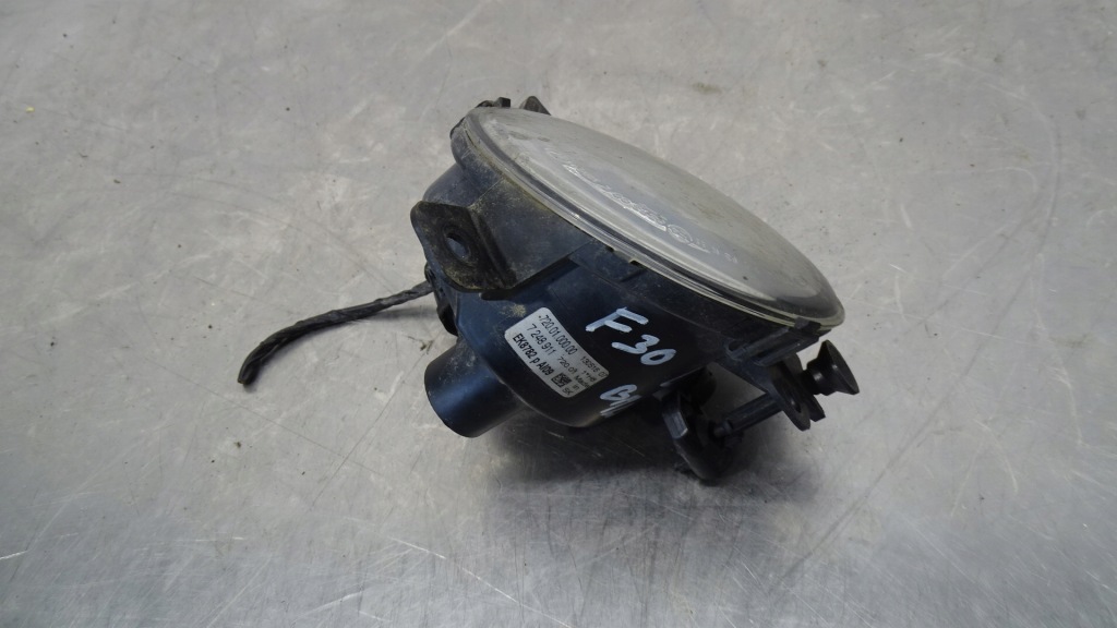 фото №1, Противотуманная фара левый bmw f30 320d ed