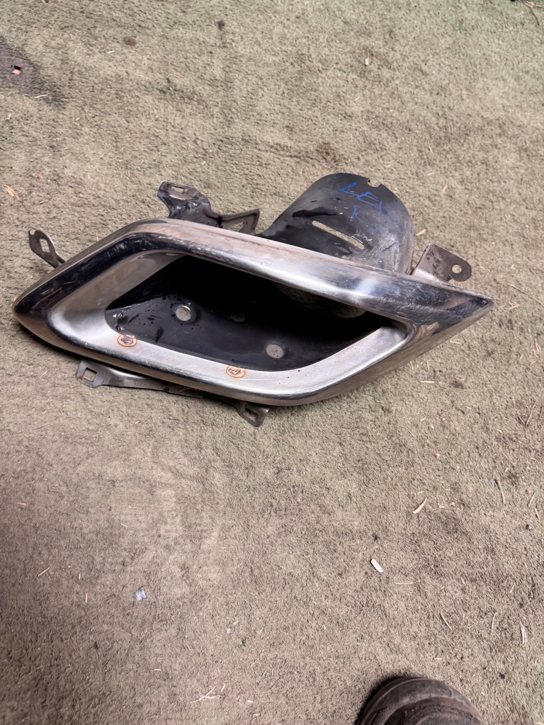 Купити Lexus rx 15-19 2,0t дифузор наконечник гасник вихлоп