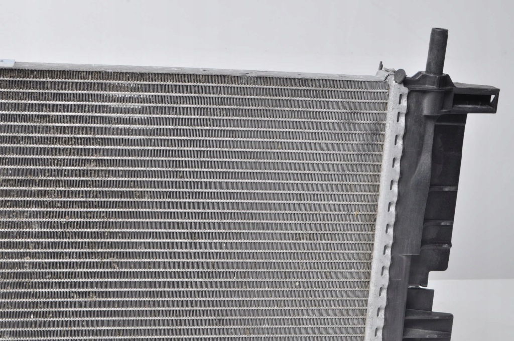 Volvo s60 v60 xc60 xc90 v90 s90 d4 d5 t4 t5 t6 радиатор воды 31338288 Недорого