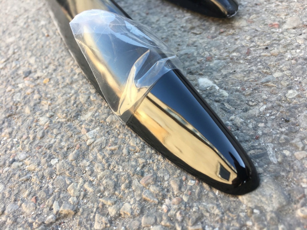 Dodatki/listwy/nakładki поріг abs gloss r line до vw passat b6 Оригінал