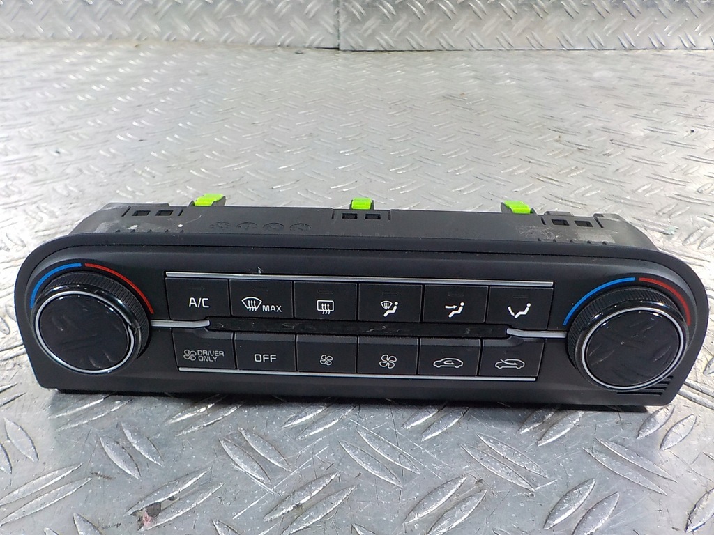 фото №1, Kia ceed 18- панель кондиционера