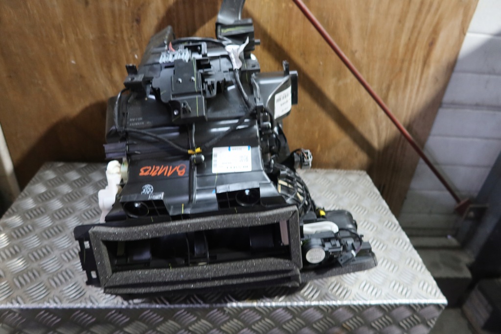 фото №10, Отопитель воздуходувка clio v 272703658r