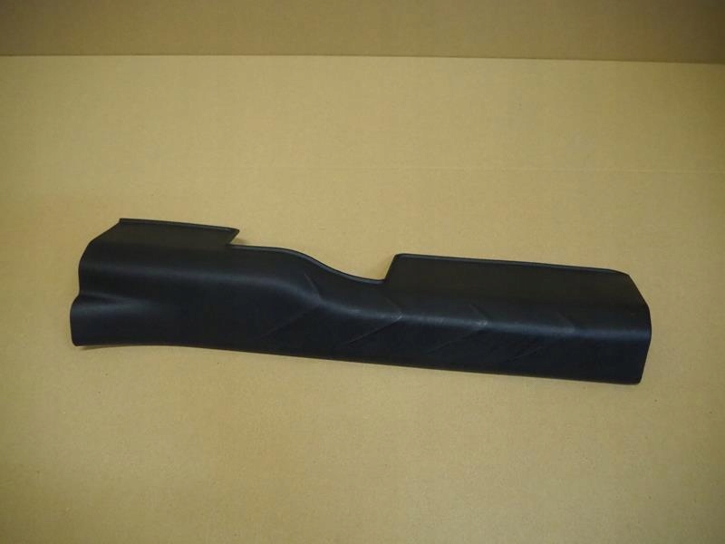 фото №1, Защита накладка порог правый перед peugeot 4007