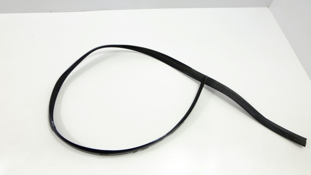 фото №3, Ford ka plus прокладка кузовная левая