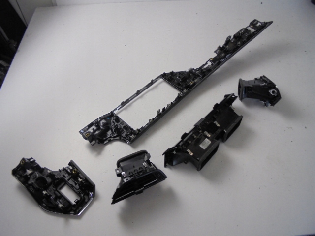 фото №7, Накладки декоры приборная панель audi q3 ii 83a s-line 22r