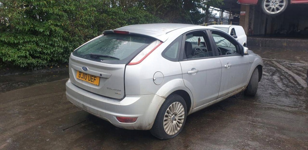 фото №8, Спойлер крышки задняя ford focus 2 facelift 2010 8m51-a44210-a