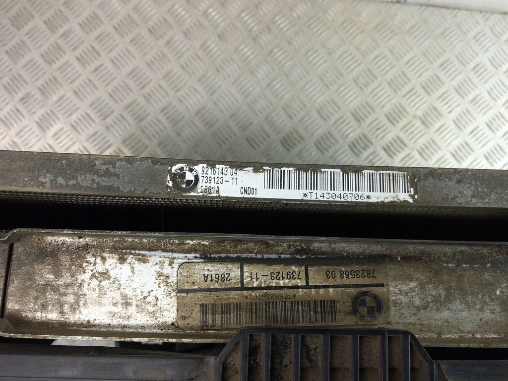 фото №16, Bmw x3 f25 2011 радіатор / комплект