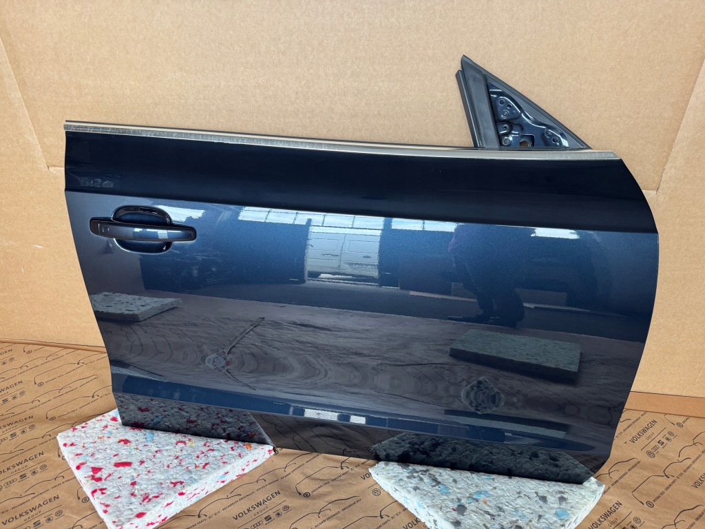 фото №1, Audi a5 8t lift sportback дверь правый перед lx5r orginał 08-2016r