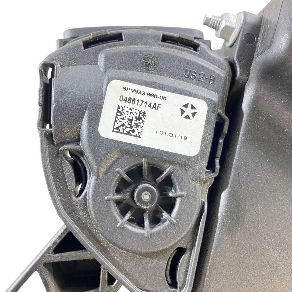 фото №10, Dodge charger 2019 педали