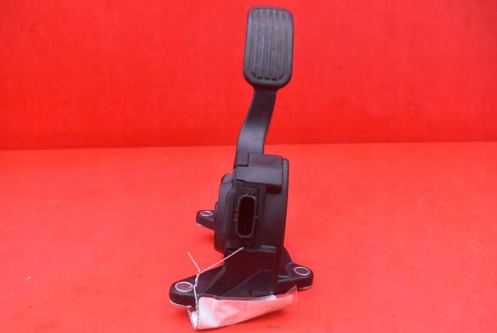 фото №5, Потенціометр педаль газу eu 78110-02211 toyota corolla e21 1.8 hybrid 98 km