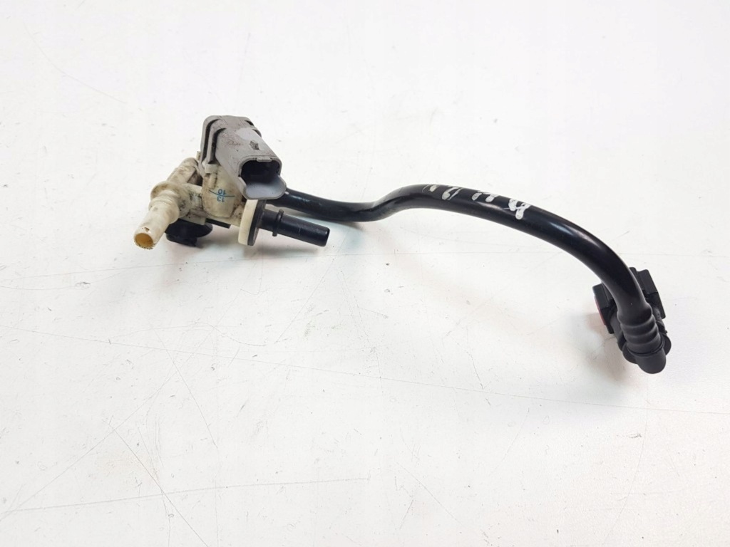 фото №1, Suzuki grand vitara ii 2010 шланг пального