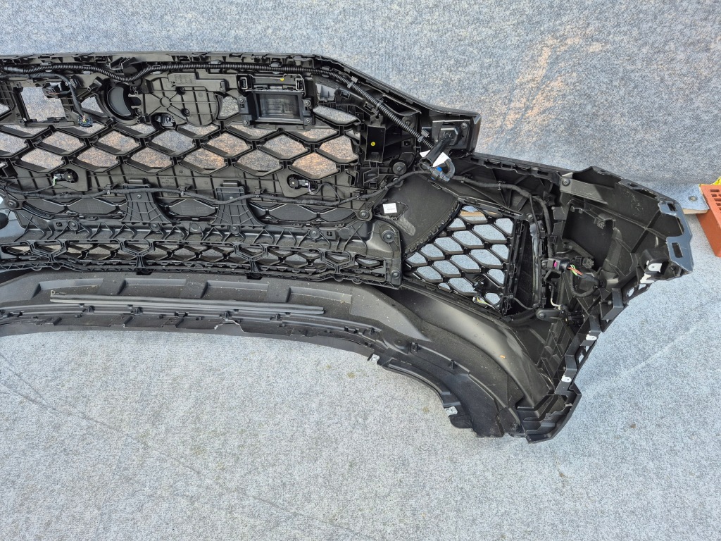 фото №13, Audi rsq8 q8 rs lift 2025 бампер перед карбон комплект