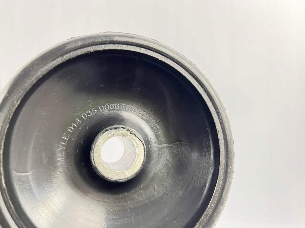 Купить Втулка втулка подрамник балка подрамник подвеска рычага задний  mercedes w126