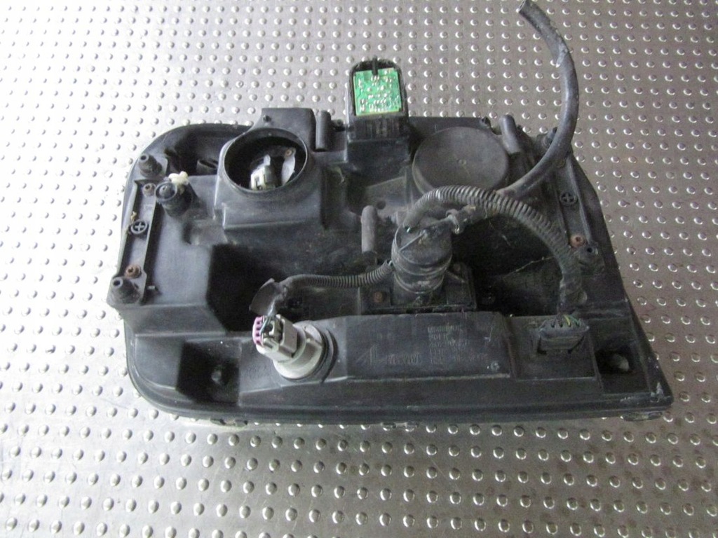 фото №11, Chevrolet trailblazer 2001 лампа ліва перед