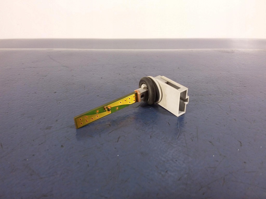 фото №1, Mercedes r w251 датчик температури a1638300272