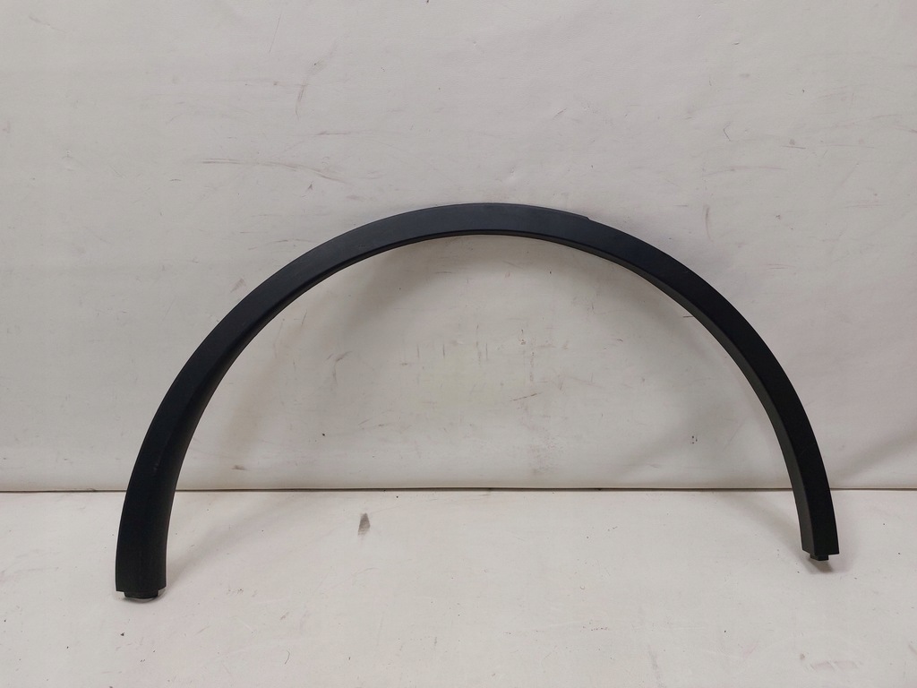 фото №1, Молдинг крыла левый перед tesla model y