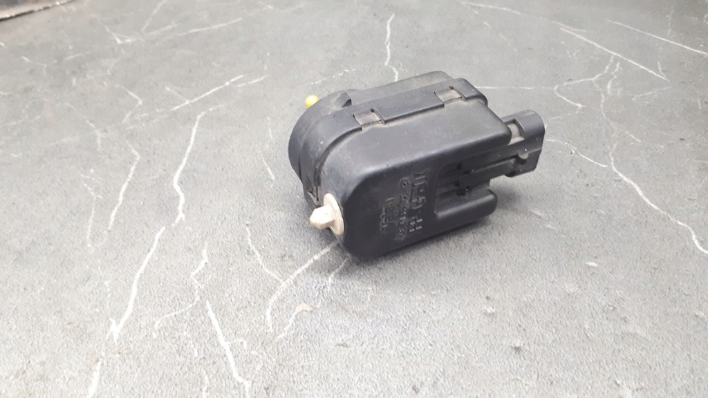 фото №1, Моторчик фара lancia elfantino