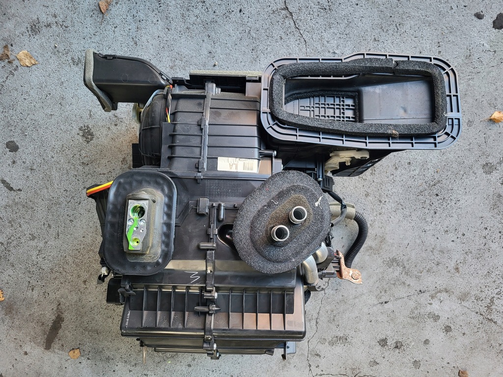 фото №9, Корпус отопителя отопитель nissan juke i f15 lift eu 272101kg2e