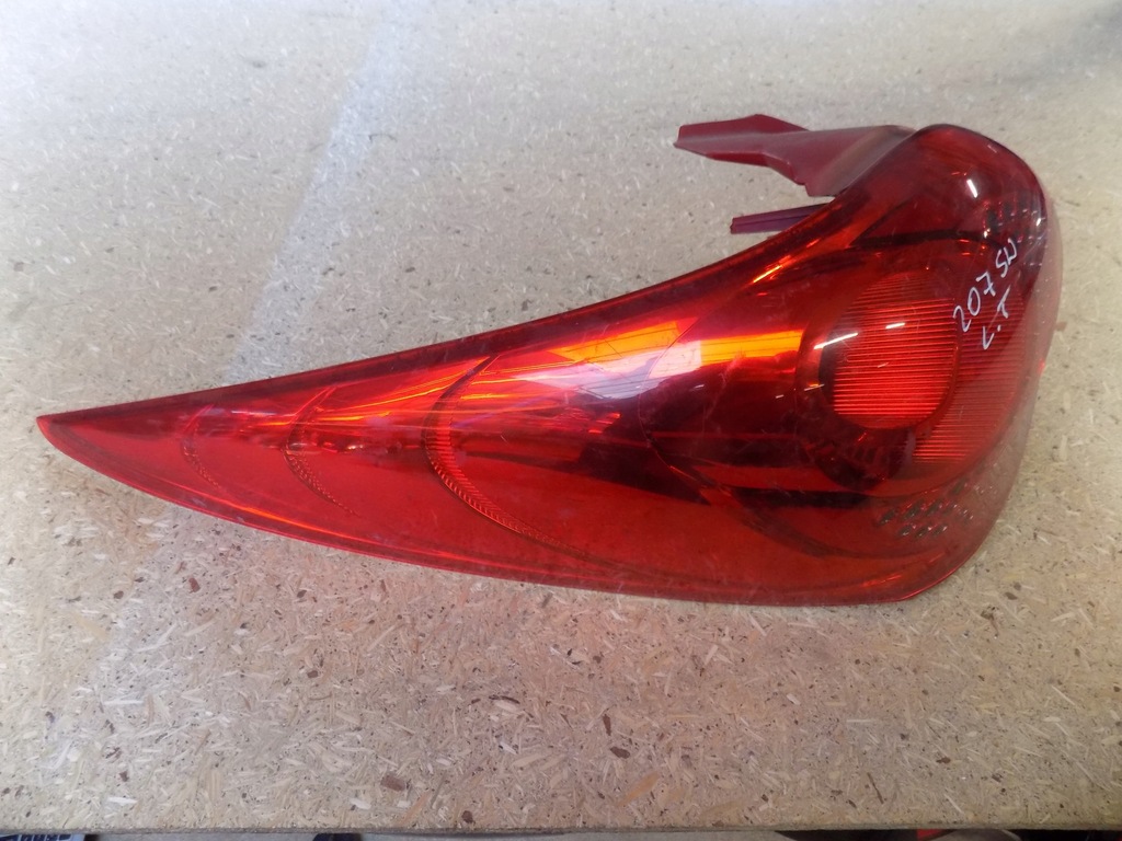 фото №7, Peugeot 207 sw лампа задняя левая правая