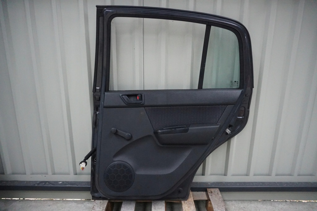 фото №8, Hyundai getz двері праве задні сірі скло nr.204