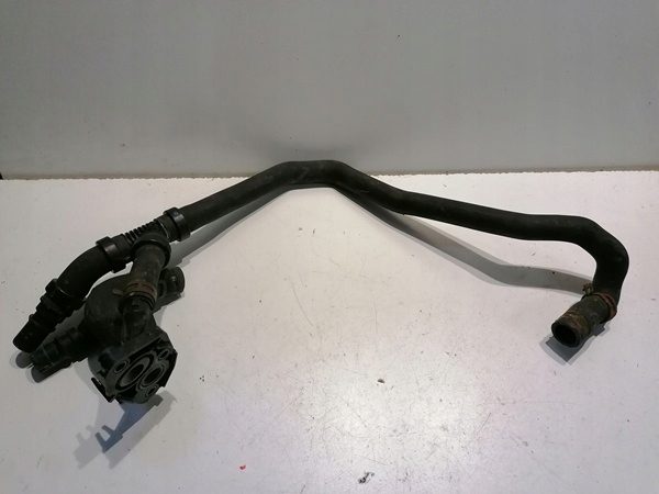 фото №1, Renault clio iii 05-12r- корпус термостата шланг 800386720