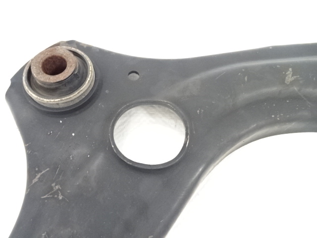фото №4, Renault clio v рычаг рычаг правый