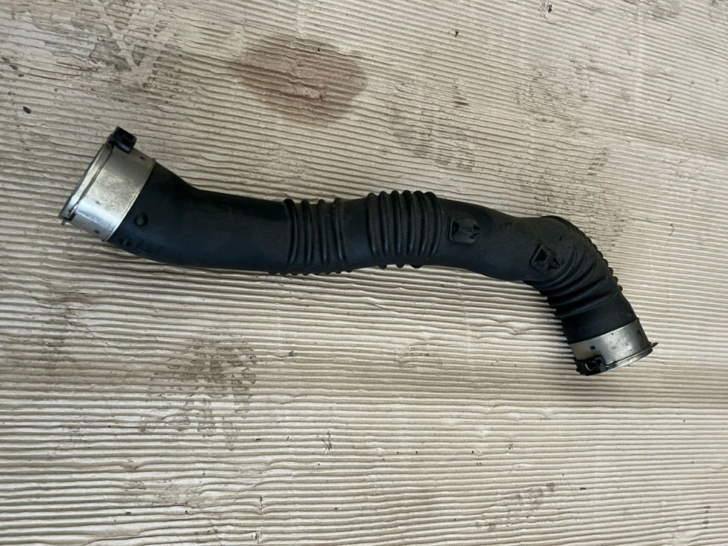 фото №1, Mercedes glb x247 w177 труба шланг интеркулер a1775201400