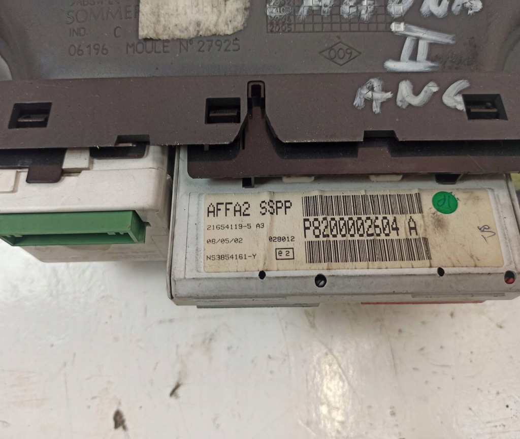 фото №4, Дисплей renault laguna 1.9 dci