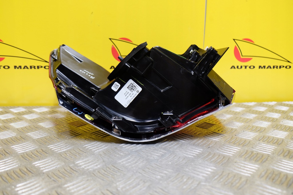 фото №10, Vw atlas lift 2021- лампа задняя led задняя правая usa