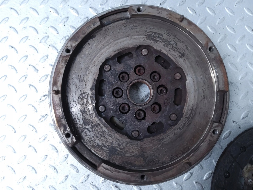 Комплект сцепления citroen ds5 9676974080 с Разборки