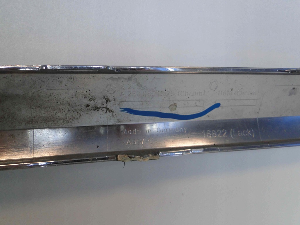 фото №9, Mercedes glc x253 253 молдинг лист хром передний