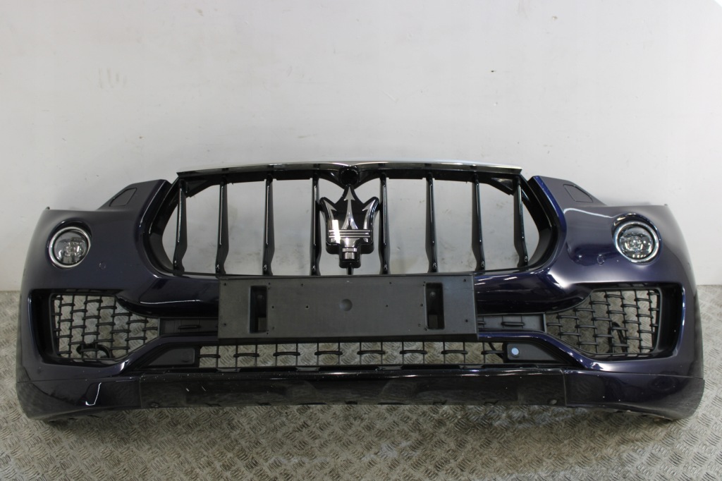 фото №1, Бампер перед передній 6x pdc maserati levante m161