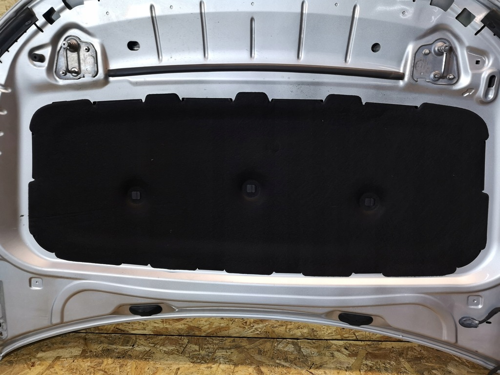 фото №1, Vw polo 2g шумоизоляция капот +штифты