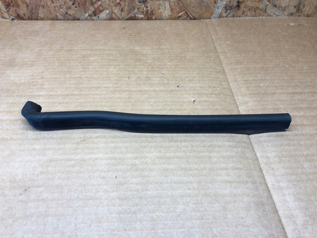 Купити Bmw e90 e91 прокладка капота кришки права 7159606