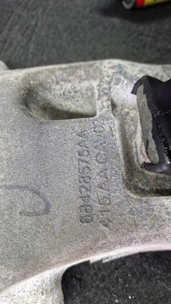 фото №8, Jeep grand cherokee 3.6 b wl l 2021 2022 23 підпора основа кронштейн коробки