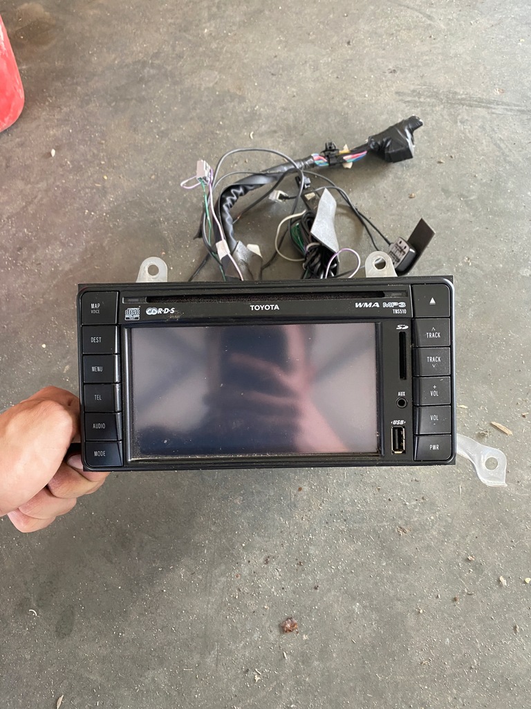 фото №1, Радио toyota avensis t27 86113-60v860