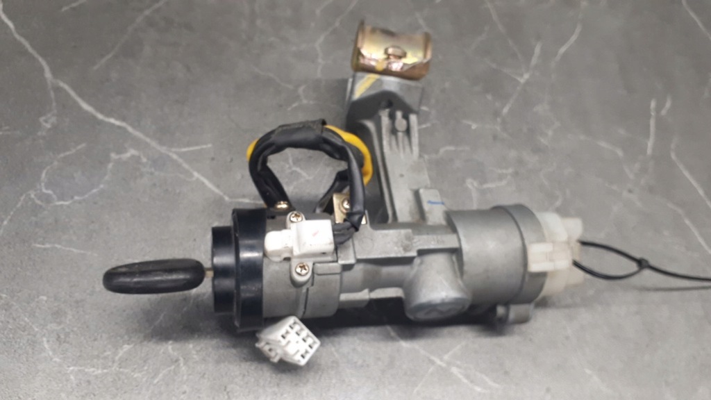 фото №7, Замок зажигания ключ hyundai tuscon 2.0 cdi 83kw